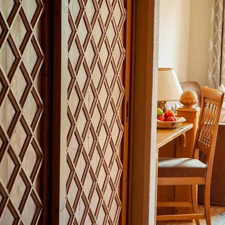 زور بوست 3* ألباخ