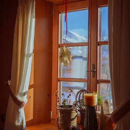 زور بوست 3* ألباخ