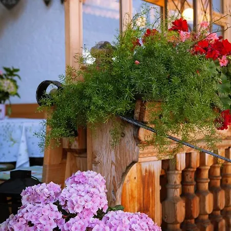 Hotel Zur Post 3*